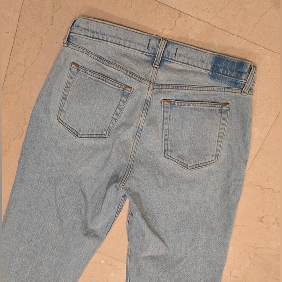 Abercrombie & Fitch Women's Baggy Jeans in Light Blue - Picture 5 of 5